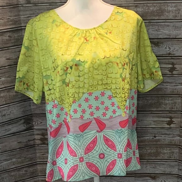 Bright & Bold Short Sleeve Top NWOT - Picture 3 of 5